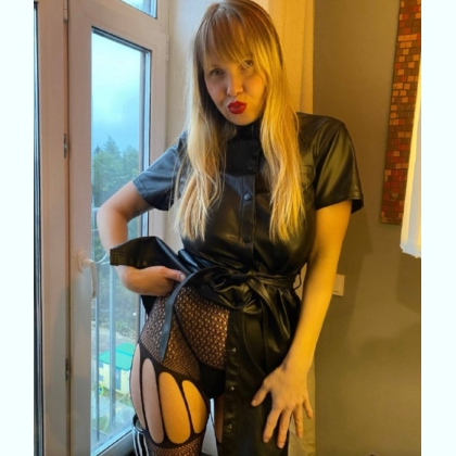    ����    ���  ��� �e�� ���e����